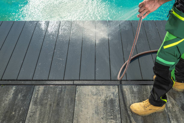 Best Roof Pressure Washing  in Hyrum, UT